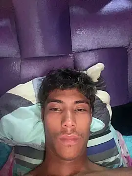 adan21_cm (M twink) - Corrida