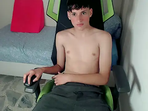 pablito_junior (M twink) - WHIPING X20