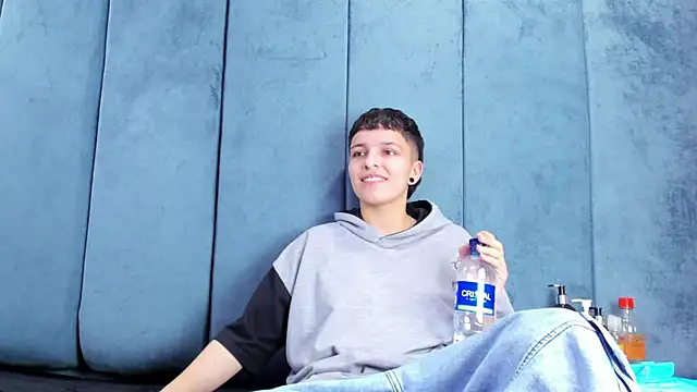 megan_thompson_ - Megan_Thompson_'s free webcam