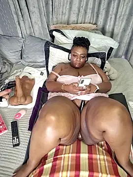 thickianarider - ThickianaRider's free webcam - UK Sex Cams