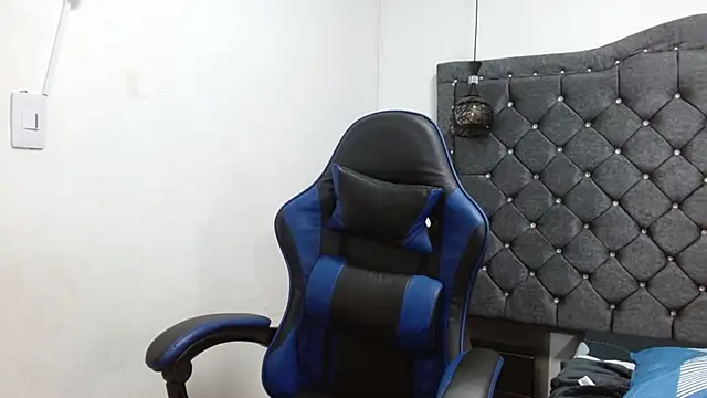 luka_big18 - Luka_big18's free webcam - UK Sex Cams