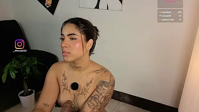 Maryybellax live sex cam