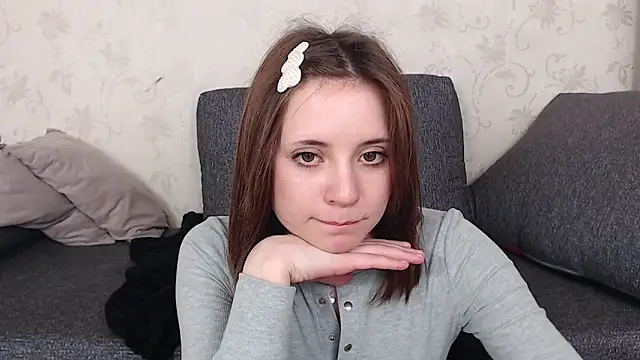evaa_here_ - Evaa_here_'s free webcam