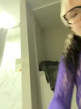 Cutiepiespanks live cam