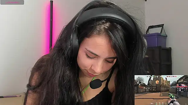 aishelyng - Aishelyng's free webcam