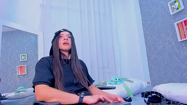 viictoriiasaenz - ViictoriiaSaenz's free webcam