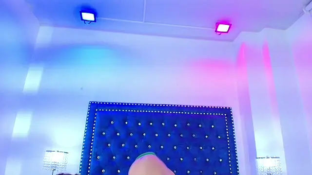 Cristal_and_luke live sex cam