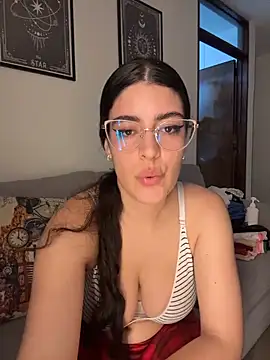 _niah_ (F young) - DOGGY STYLE NAKED+TASTE MY ASS🍑🔥