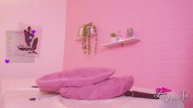 lucyanajoi - Lucyanajoi's free webcam