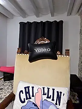 kylie_blck (F young) - Countdown+showTits+Tonge+1Surprise Video