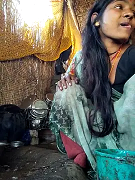 hotty_raghni - Hotty_raghni's free webcam - UK Sex Cams