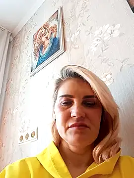 jennyomay - JennyOMay's free webcam - UK Sex Cams