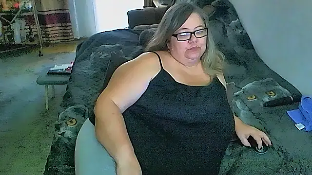 sex2 (F mature) - naked, squirt