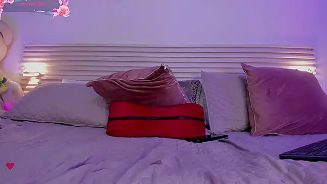 New_Arab_Kingdom's room