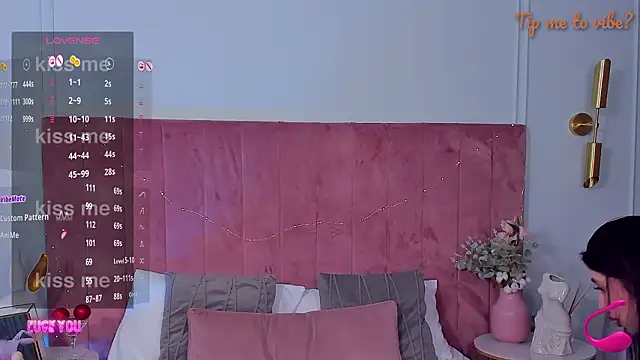 mayzzie (F teen) - spread my pussy close up