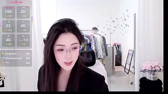 美女yangyang-777在线直播