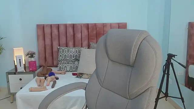 nana_levy - Nana_levy's free webcam - UK Sex Cams