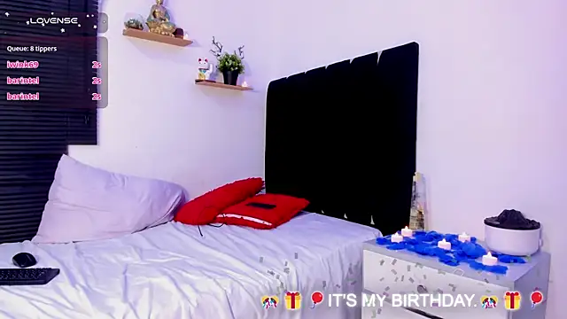 angel_boy02 - Angel_boy02's free webcam - UK Sex Cams