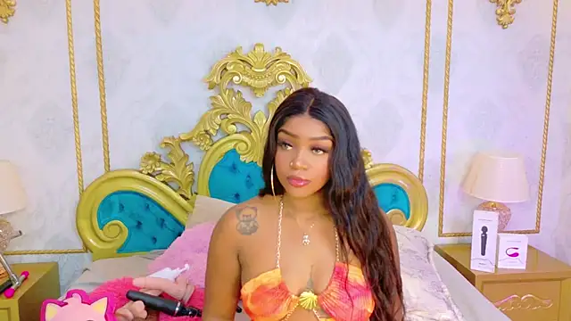 salomerestrepo (F young) - NAKED  💋🔥