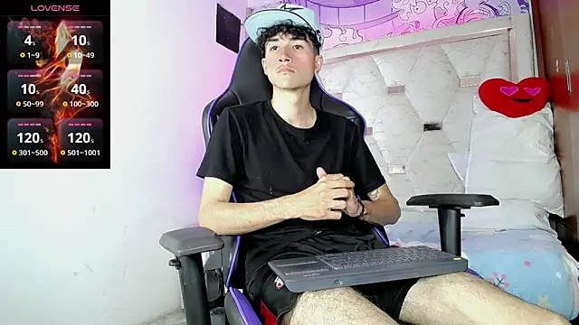 johnny_cagee live sex cam