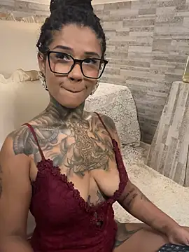 xbigpeach (F young) - DIldo in Pussy