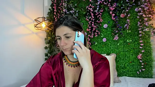 sarahdeyvis - SarahDeyvis's free webcam - UK Sex Cams