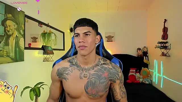 damian_latinxxx (M young) - 😁I'm happy Damian