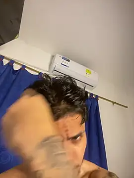 Kriss_Edwards live sex cam