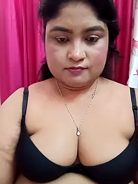 hornyriyanka - Hornyriyanka's free webcam - UK Sex Cams