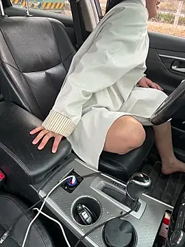 美女goudanlove在线直播