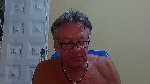 unique_x_perience (M grandpa) - stroke this cock and make it dripping