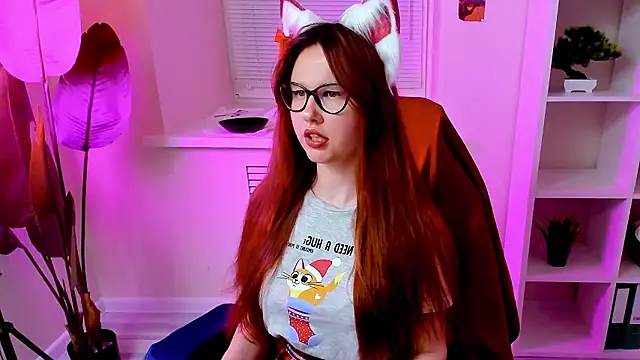 CarolGiggly live sex cam