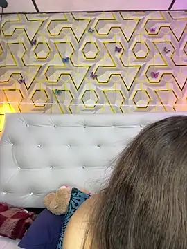 melanyyjhonson15 - MelanyyJhonson15's free webcam - UK Sex Cams