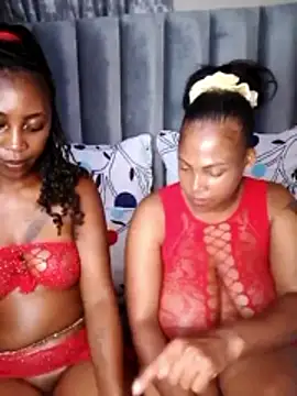 cocobutterxox - CocoButterxox's free webcam