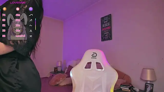 evafever - EvaFever's free webcam - UK Sex Cams