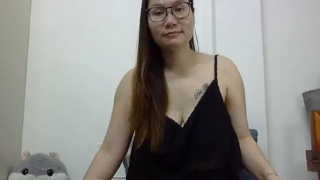 Kiko_sunflower live sex cam