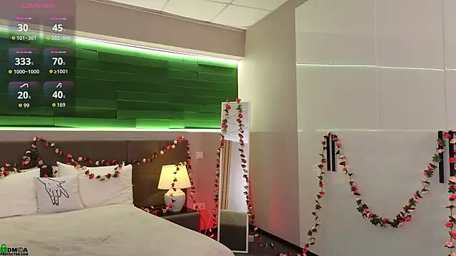 rina_red - Rina_Red's free webcam