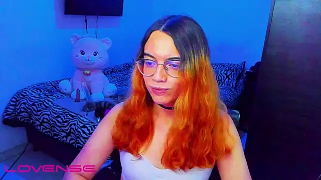 lillykittyyy - Lillykittyyy's free webcam