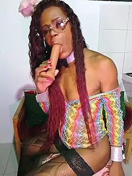 honneyvictoria - HonneyVictoria's free webcam