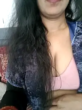 Webcam Model (Mansi_-Sharma)  is live.Free join now!