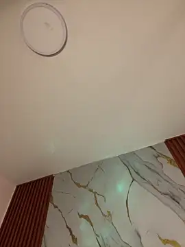 angellique_22 (F young) - topless