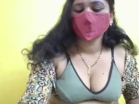 anu-reddyy (F milf) - Ass spank 5 times