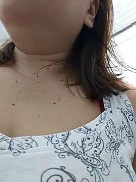 sweetlorie_83 (F milf) - Play pussy til cum