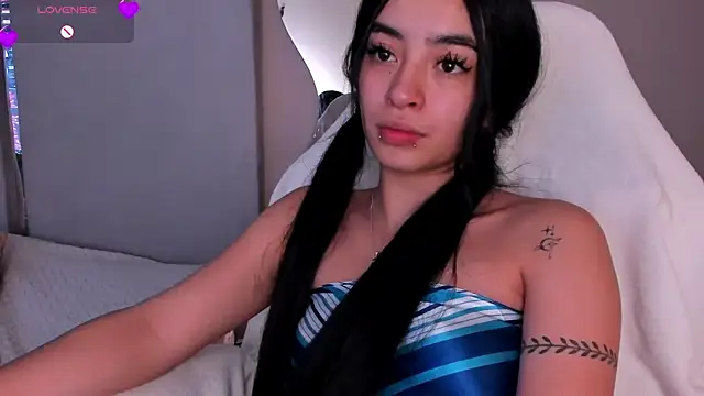 Zaray_star live sex cam