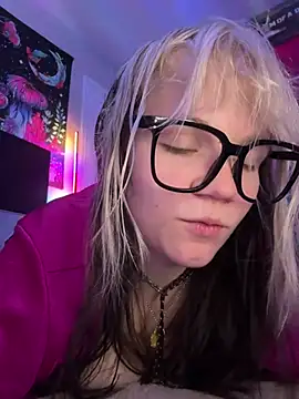 Cutiepiespanks live sex cam