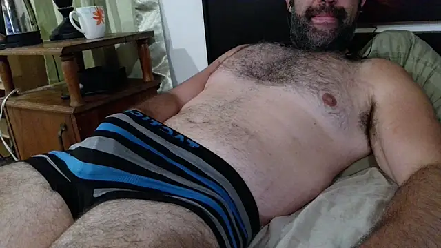 machoathome (Ask my age) - let body hair grow for 2 months