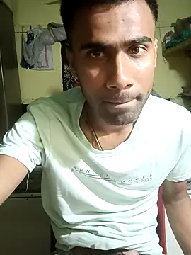 Preview of skinny_bigass_23