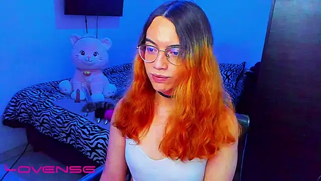 lillykittyyy live sex cam