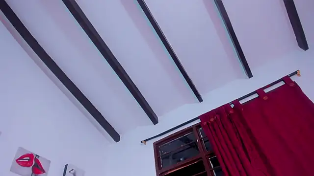 Shadow_Queen666 webcam