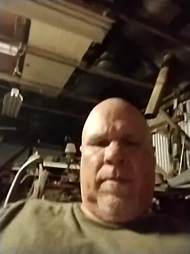 reddog833 (M mature) - Do anything for fans